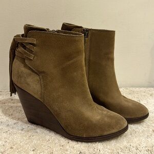 Frye‎ Cece Tassel Lace WedgeBooties Suede Size 7.5